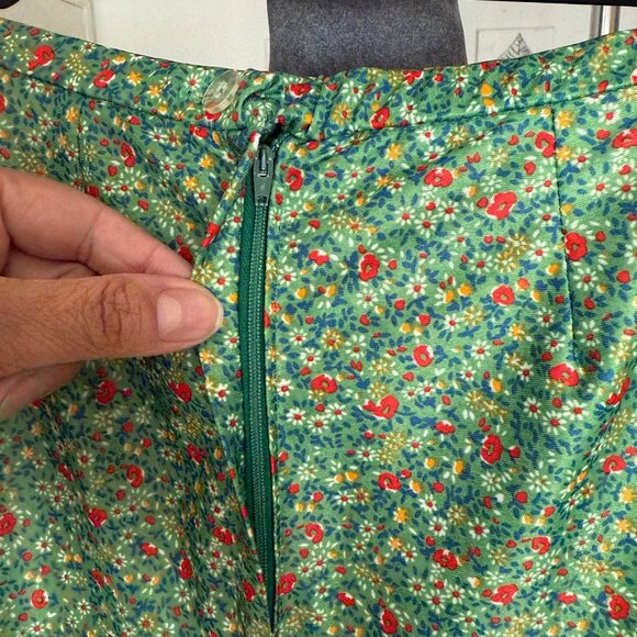 Vintage High-Waisted Green Floral Pants With Rainbow Striped Hem & Side Zipper - Picture 4 of 4